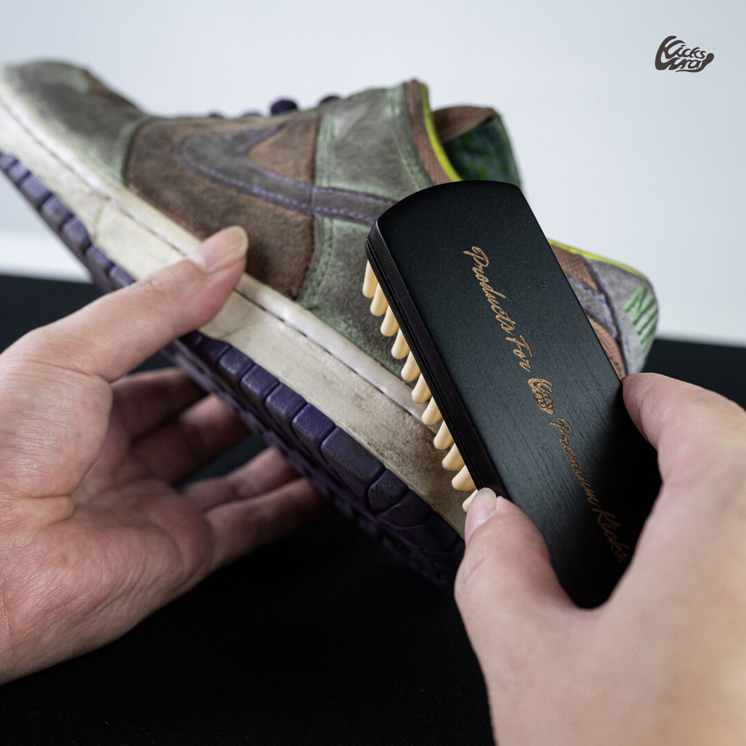 KicksWrap オリジナル起毛革ブラシ「Suede Brush」が2025年 7/24 19:00~先行予約 (キックスラップ)
