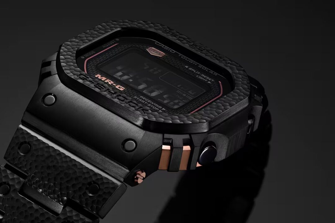 【世界限定500本】G-SHOCKから日本の伝統技法「鎚起」を施した限定モデル “MRG-B5000HT-1JR”が2025年 8月 発売 (Gショック ジーショック)