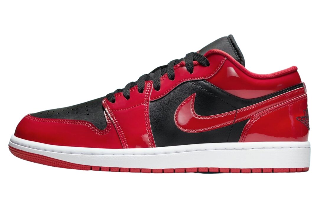 【2025年 10月 発売予定】NIKE W AIR JORDAN 1 LOW “Black/White/Varsity Red” (ナイキ エア ジョーダン 1 ロー “ブラック/ホワイト/バーシティレッド″) [HV4089-006]