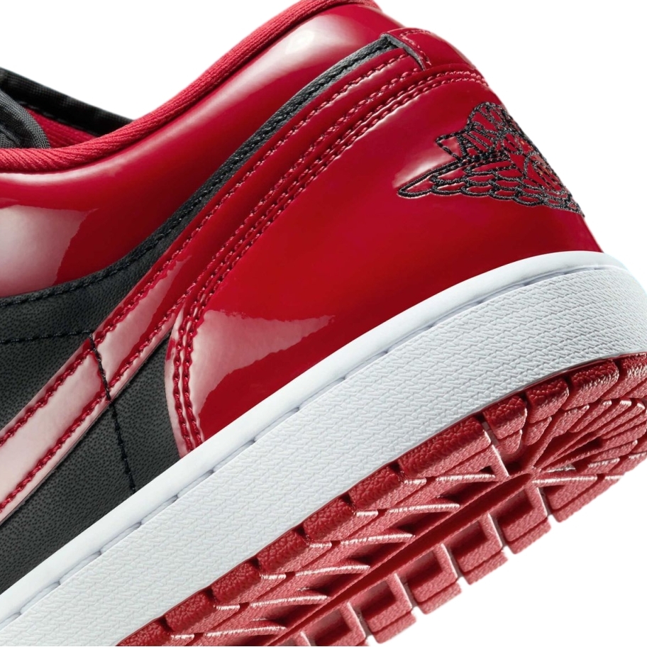 【2025年 10月 発売予定】NIKE W AIR JORDAN 1 LOW “Black/White/Varsity Red” (ナイキ エア ジョーダン 1 ロー “ブラック/ホワイト/バーシティレッド″) [HV4089-006]