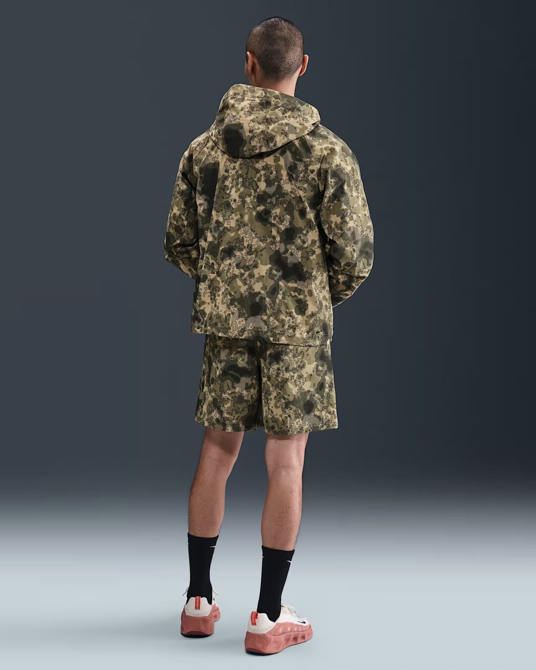 NIKE TECH “カモ柄 ルーズフィットパンツ & ジャケット & ショーツ”が発売 (ナイキ テック) [HV0973-210/HV0978-220/HV0980-210]
