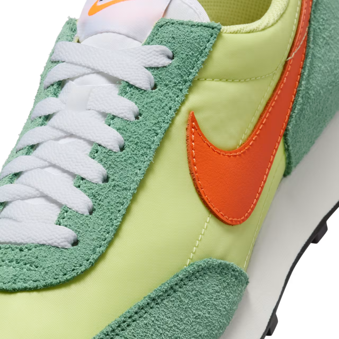 【2025年 7/5 発売】NIKE DAYBREAK “Flax/Limelight/Blue Void” (ナイキ デイブレイク フラックス/ライム/ブルー”) [BV7725-200/BV7725-300/BV7725-401]