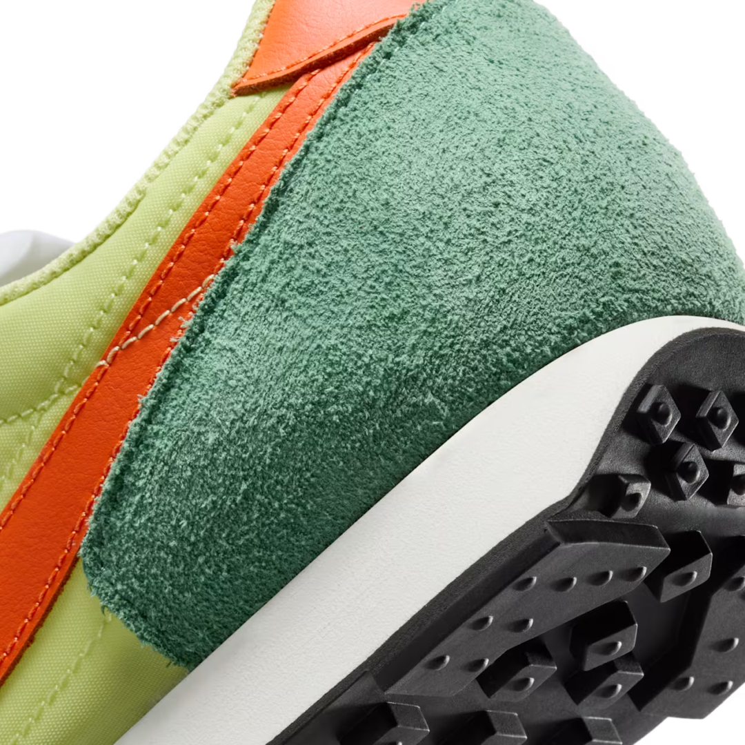 【2025年 7/5 発売】NIKE DAYBREAK “Flax/Limelight/Blue Void” (ナイキ デイブレイク フラックス/ライム/ブルー”) [BV7725-200/BV7725-300/BV7725-401]
