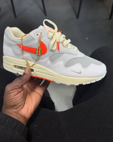 【2026年 夏 発売予定】PATTA × NIKE AIR MAX 1 “White/Hyper Crimson” (パタ ナイキ エア マックス "ホワイト/ハイパークリムゾン”) [II7055-100/II7055-800]