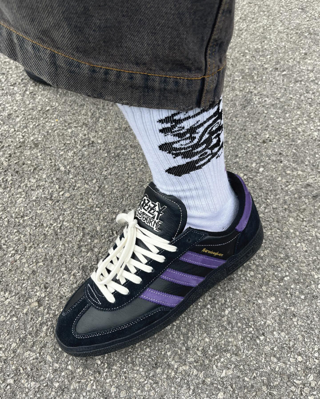 【F&Fモデル】Ozzy Osbourne × adidas Originals Birmingham “Black” (オジー・オズボーン アディダス オリジナルス バーミンガム “ブラック”)