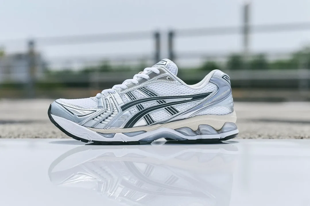 【2025年 7/24 発売】ASICS GEL-KAYANO 14 “White/Graphite Grey” & “Cream/Ironclad” (アシックス ゲルカヤノ) [1203A537.109/1203A537.110]