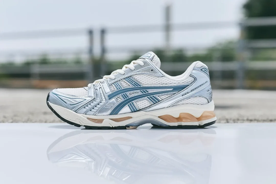 【2025年 7/24 発売】ASICS GEL-KAYANO 14 “White/Graphite Grey” & “Cream/Ironclad” (アシックス ゲルカヤノ) [1203A537.109/1203A537.110]