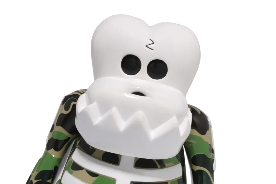 A BATHING APE × BOUNTY HUNTER SKULL KUN FIGURE 名作“スカルくん”がABC CAMOで2025年 8/1 & 8/2 発売 (ア ベイシング エイプ バウンティーハンター)