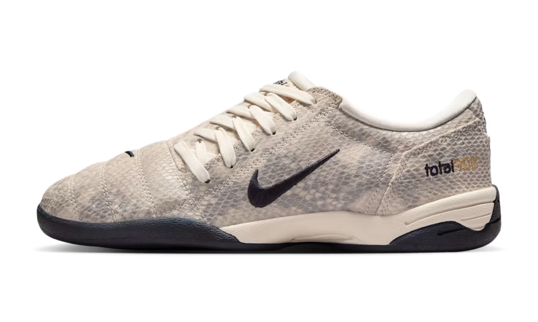 【2025年 8/6 発売】NIKE W TOTAL 90 III “Pale Ivory/Black” (ナイキ トータル 90 “ペールアイボリー/ブラック”) [IB4204-100]