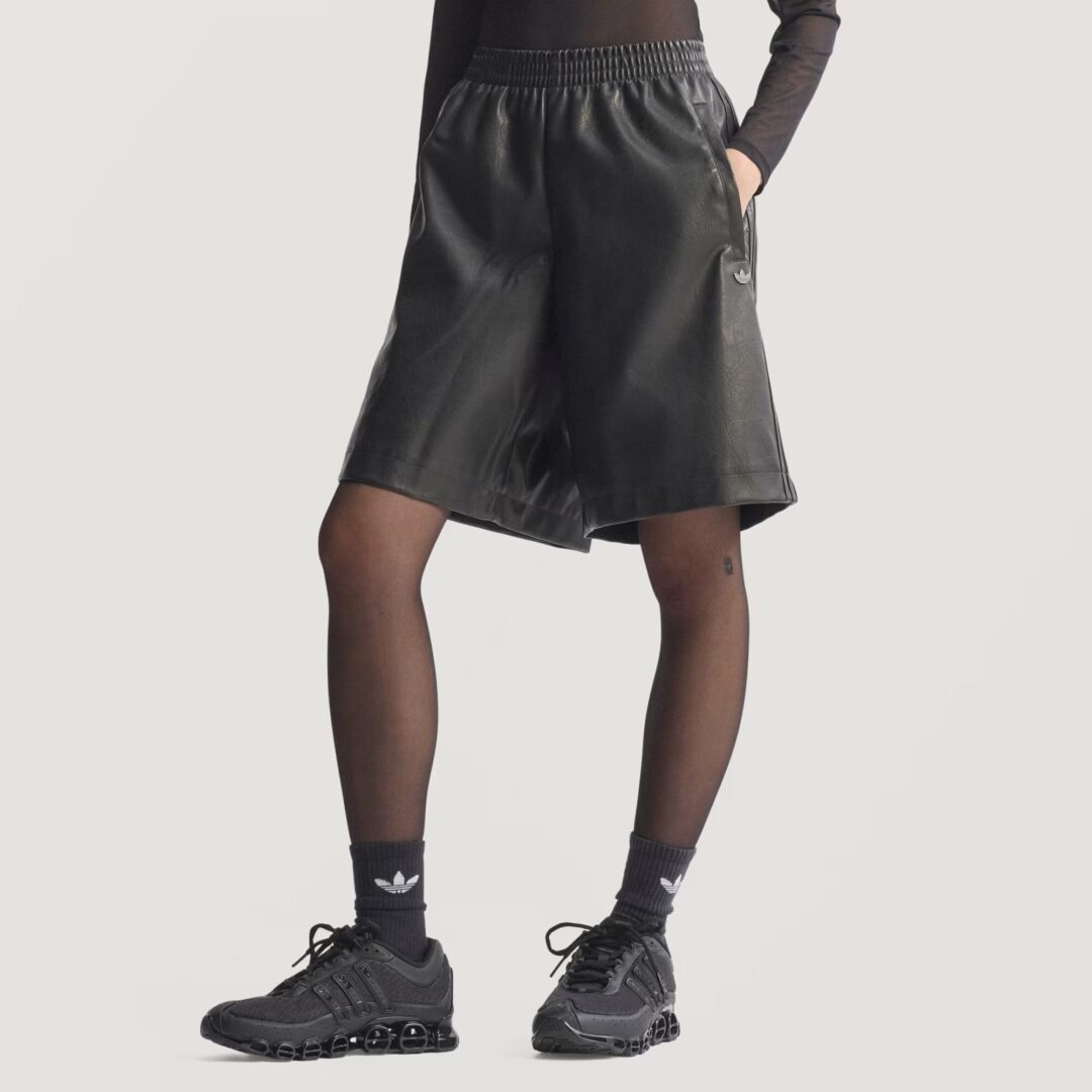 アディダスからアイコニックなファイヤーバードデザインの”トラックトップ & ジョーツ”が2025年 7/23 発売 (adidas Originals Firebird Oversized Track Top/Jorts)