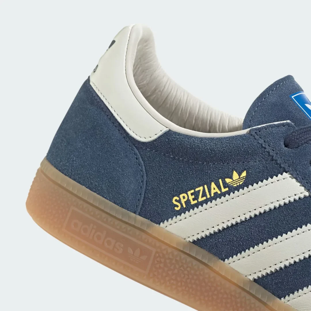 【2025年 7/8 発売】adidas Originals HANDBALL SPEZIAL Made in Germany “Preloved Ink/Off White” (アディダス オリジナルス ハンドボール スペツィアル “インク/ホワイト”) [JR9534]