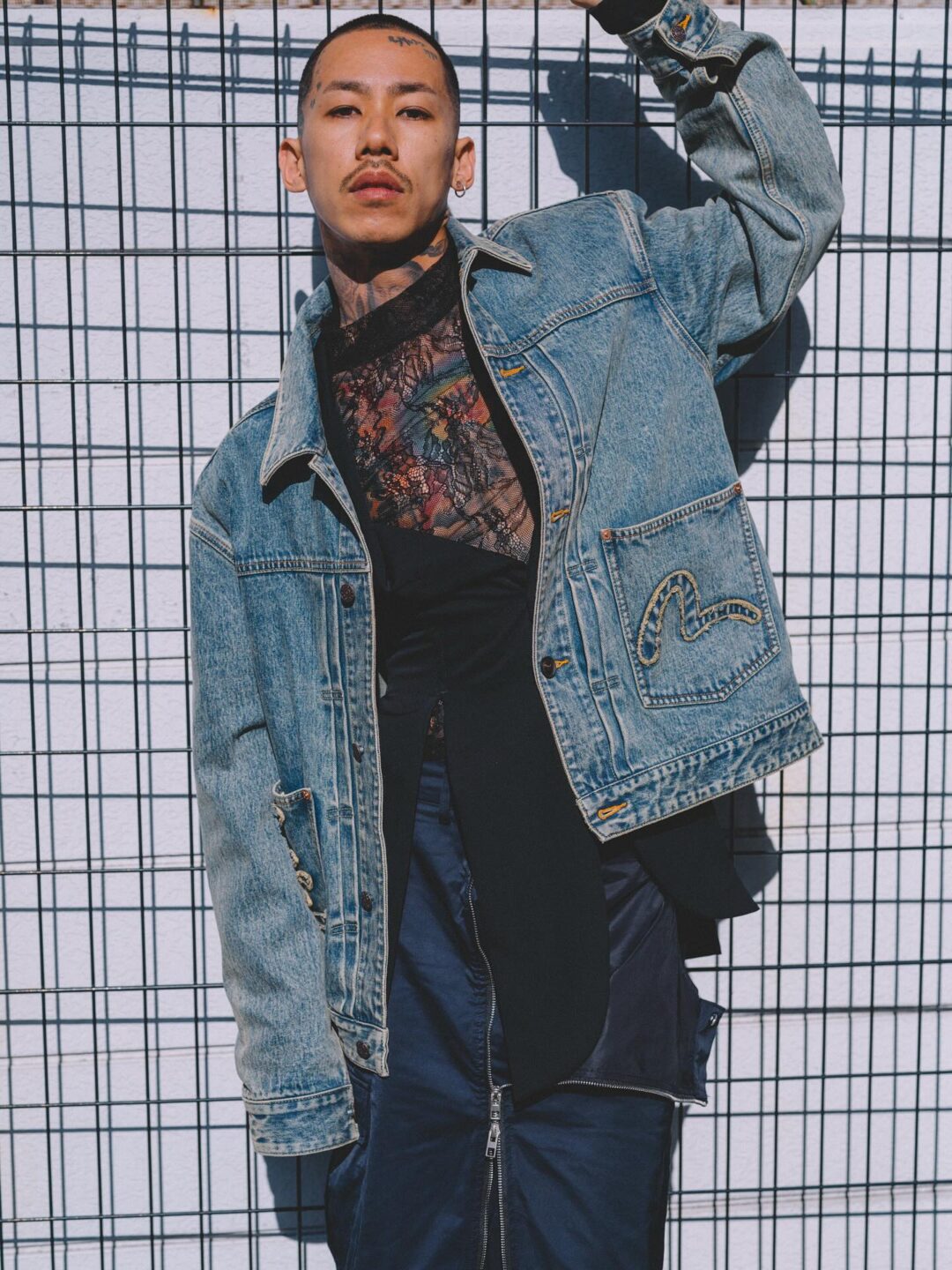 F-LAGSTUF-F × EVISU JEANS 初コラボレーションアイテムが2025年 7/5 発売 (フラグスタフ エヴィス)