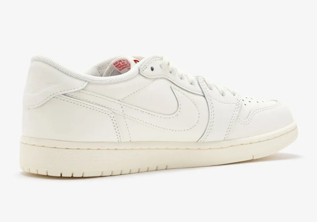 【2026年 6/6 発売予定】NIKE AIR JORDAN 1 LOW OG “Sail/University Red” (ナイキ エア ジョーダン 1 ロー “セイル/ユニバーシティレッド”) [HQ6998-100]