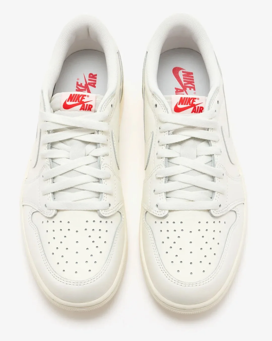 【2026年 6/6 発売予定】NIKE AIR JORDAN 1 LOW OG “Sail/University Red” (ナイキ エア ジョーダン 1 ロー “セイル/ユニバーシティレッド”) [HQ6998-100]