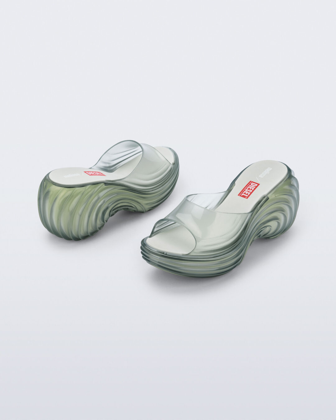 MELISSA × DIESEL コラボエクスクルーシブコレクションが発売 (メリッサ ディーゼル)