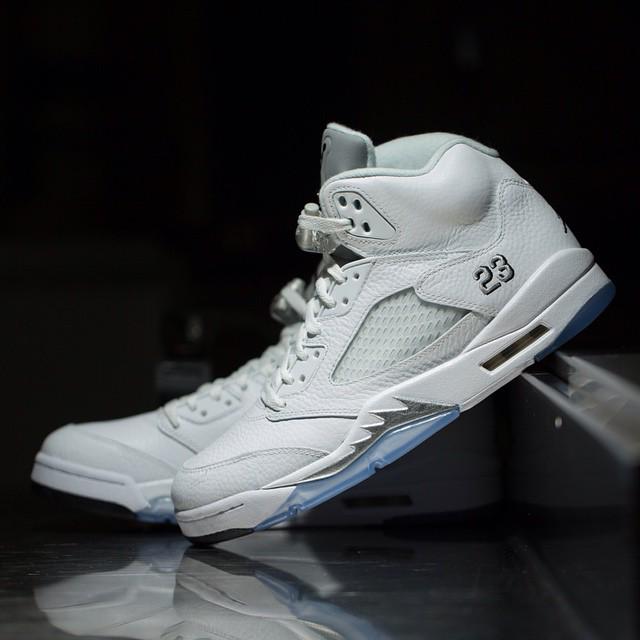 【2026年 夏 復刻予定】NIKE AIR JORDAN 5 RETRO “White/Metallic Silver” (ナイキ エア ジョーダン 5 レトロ “ホワイト/メタリックシルバー”) [HQ7978-103]