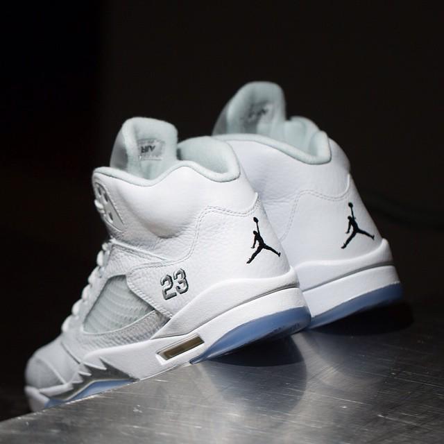 【2026年 夏 復刻予定】NIKE AIR JORDAN 5 RETRO “White/Metallic Silver” (ナイキ エア ジョーダン 5 レトロ “ホワイト/メタリックシルバー”) [HQ7978-103]