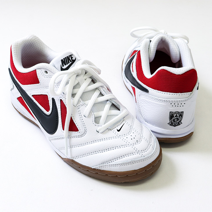 浦和レッド × NIKE GATO “URAWA REDS/REDIA” (ナイキ ガト)