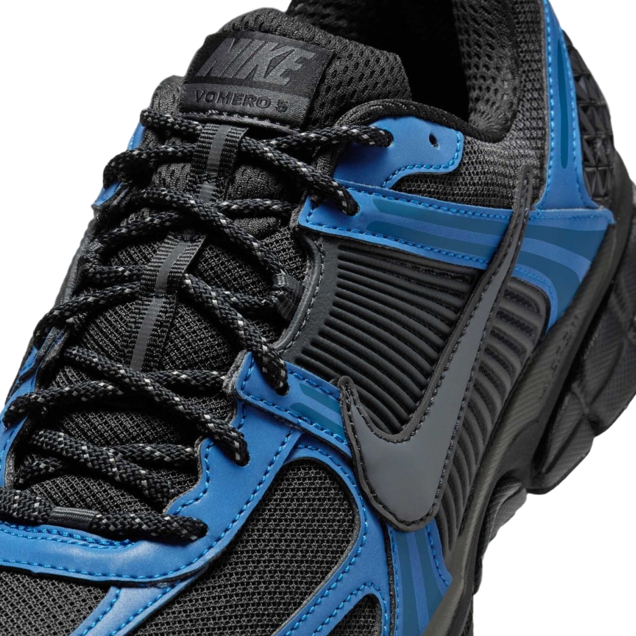 【2025年 9/24 発売予定】NIKE ZOOM VOMERO 5 “Black/Court Blue” (ナイキ ズーム ボメロ 5 “ブラック/コートブルー”) [HV6900-001]