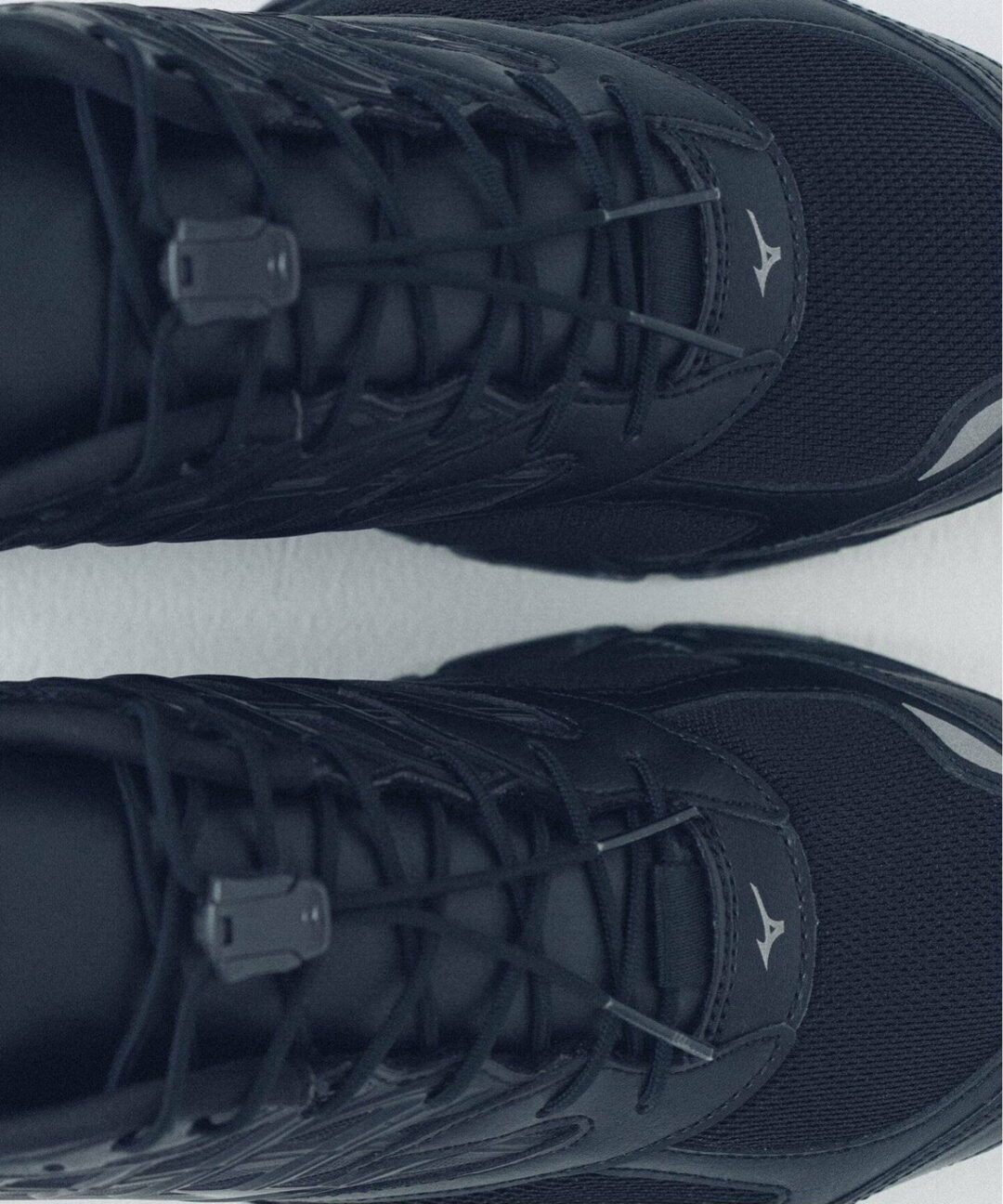 【2025年 8/15 発売】Mizuno WAVE PROPHECY LS “MONOTONE CINEMA” ÉDIFICE/IÉNA/Herringbone Footwear (ミズノ ウェーブ プロフェシー エディフィス イエナ) [D1GG2509-01]