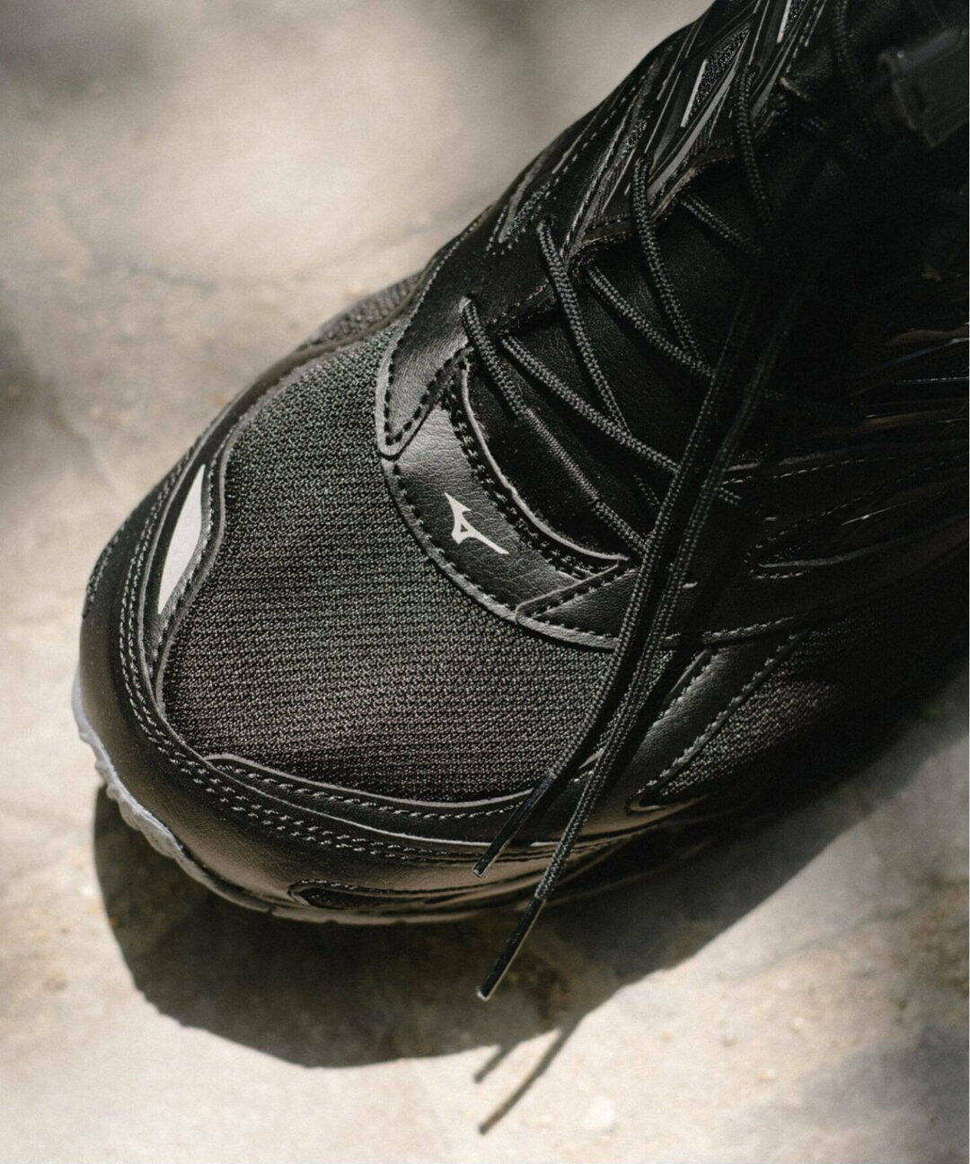 【2025年 8/15 発売】Mizuno WAVE PROPHECY LS “MONOTONE CINEMA” ÉDIFICE/IÉNA/Herringbone Footwear (ミズノ ウェーブ プロフェシー エディフィス イエナ) [D1GG2509-01]