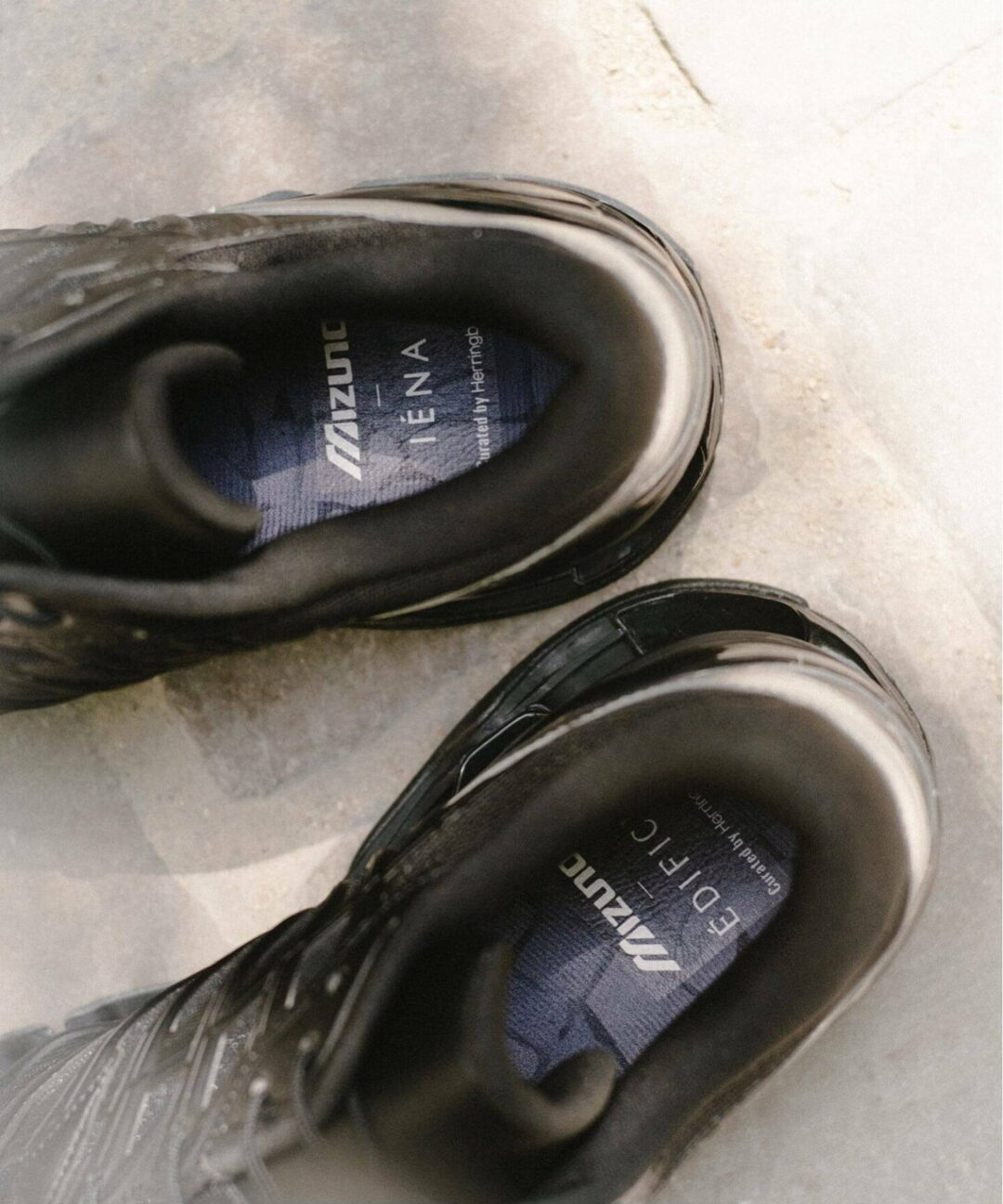 【2025年 8/15 発売】Mizuno WAVE PROPHECY LS “MONOTONE CINEMA” ÉDIFICE/IÉNA/Herringbone Footwear (ミズノ ウェーブ プロフェシー エディフィス イエナ) [D1GG2509-01]