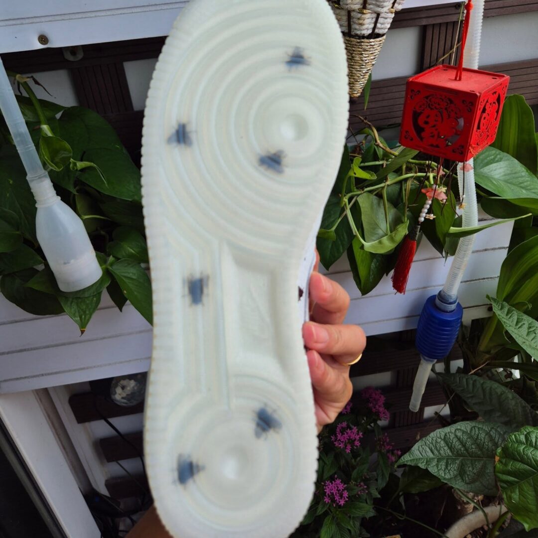 【2025年 10/24 発売】NIKE AIR FORCE 1 LOW “Houseflies” (ナイキ エア フォース 1 ロー “ハウスフライ”) [IM3081-100]
