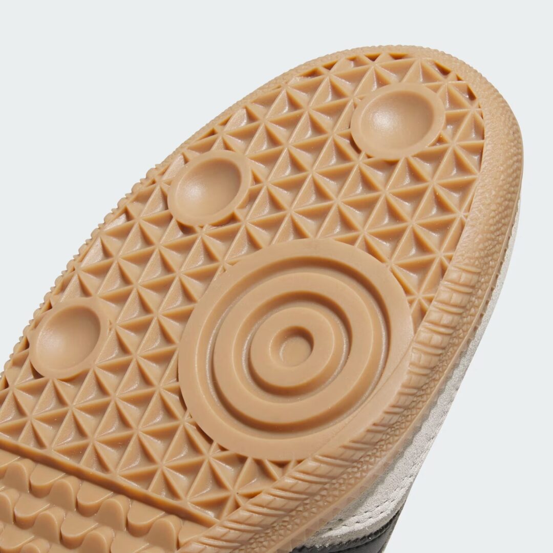 【2025年 7/10 発売】adidas Originals SAMBA ADV “Alumina/Core Black/Gum” (アディダス オリジナルス サンバ “アルミナ/ブラック/ガム”) [JR7108]