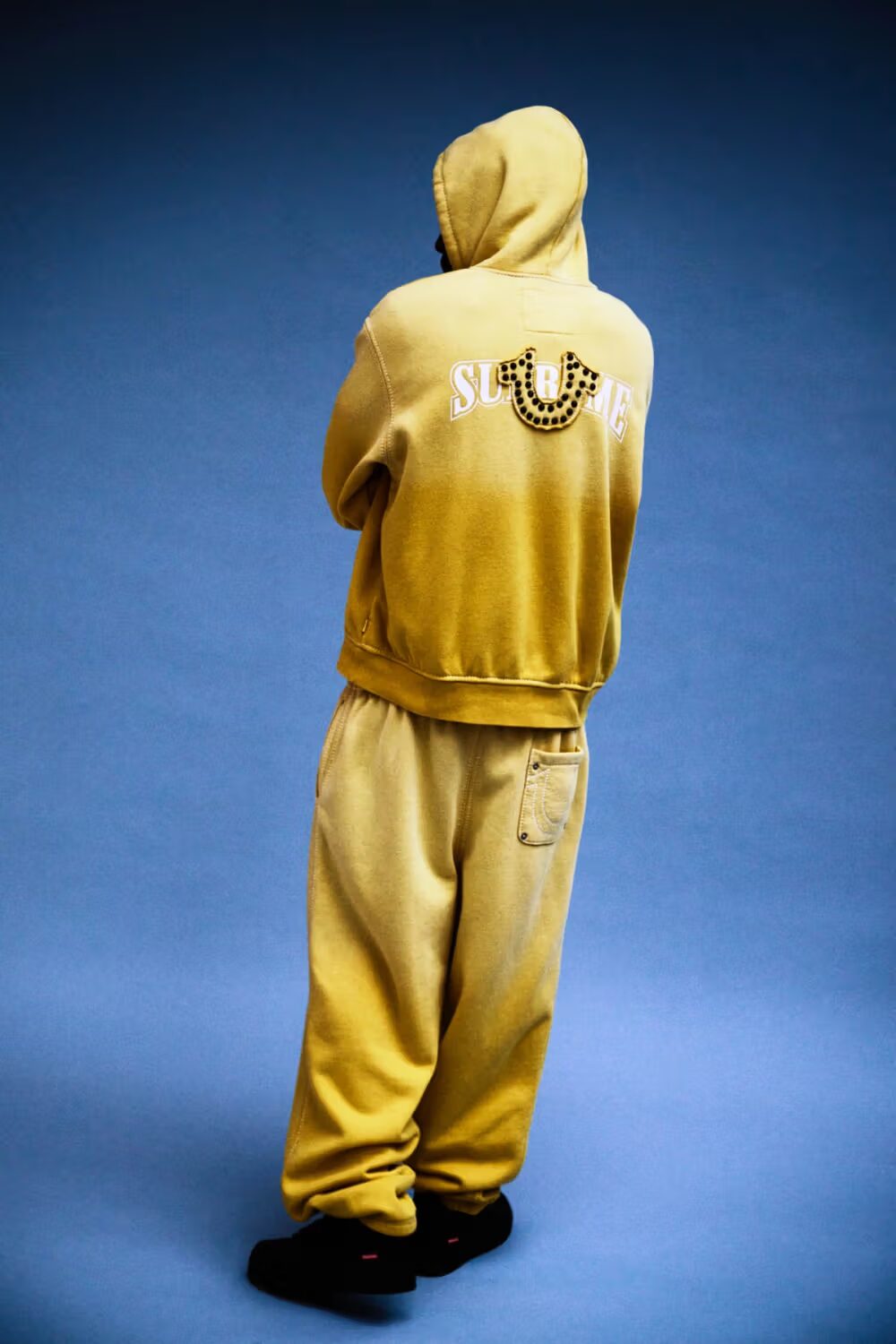 【SUPREME 2025 FW – シュプリーム 2025年 秋冬】国内 12/6 発売予定 – week 15に「Box Logo Hoodies & Beanies」、「Vanson Leather」などが発売予定