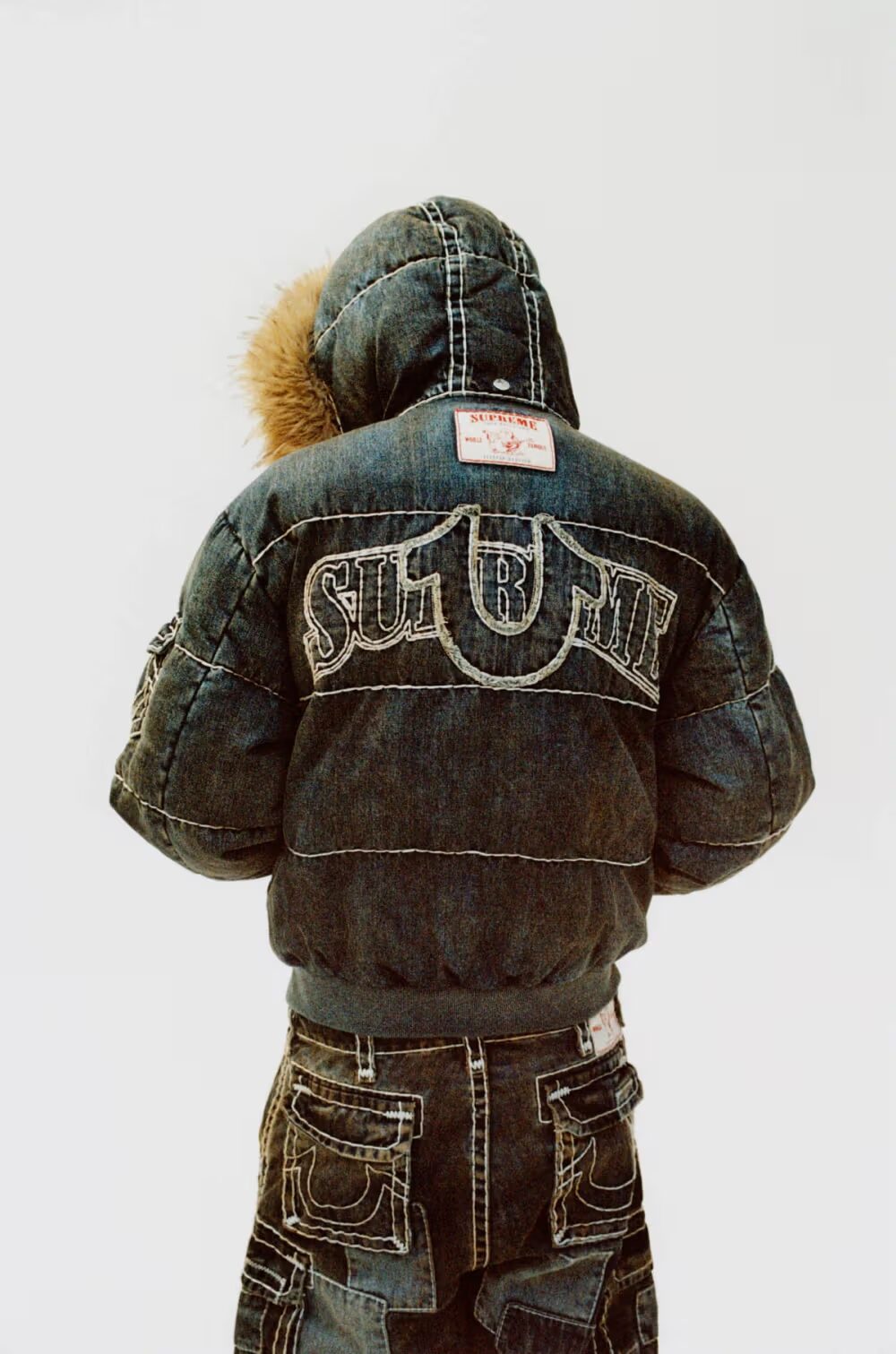 【SUPREME 2025 FW – シュプリーム 2025年 秋冬】国内 12/6 発売予定 – week 15に「Box Logo Hoodies & Beanies」、「Vanson Leather」などが発売予定