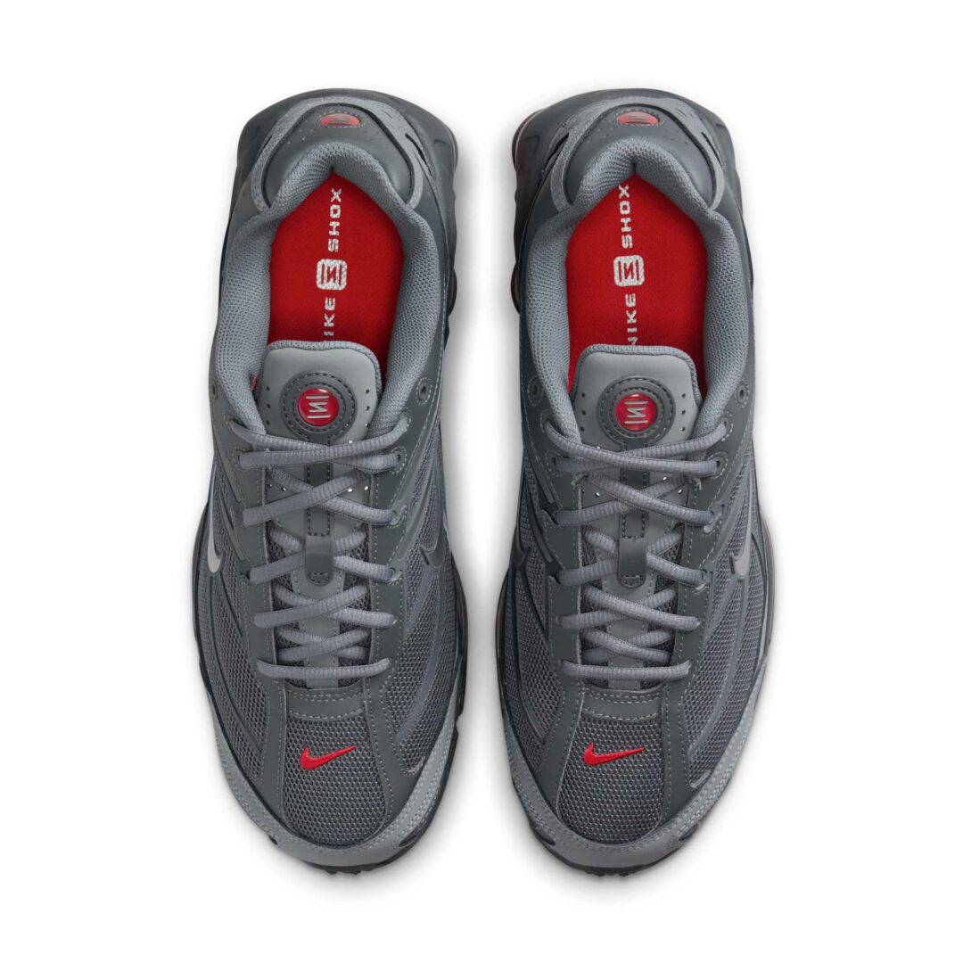 【2025年 発売予定】NIKE SHOX RIDE 2 “Smoke Grey/University Red” (ナイキ ショックス ライド 2 “スモークグレー/ユニバーシティレッド”) [IM5999-084]