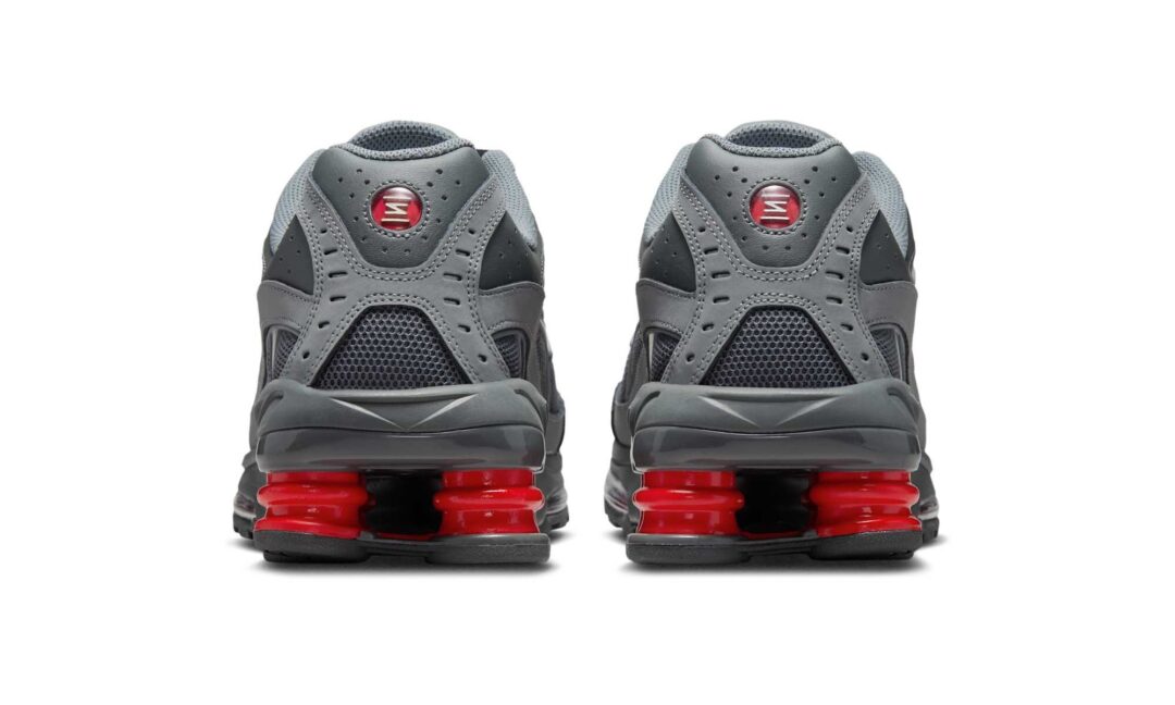 【2025年 発売予定】NIKE SHOX RIDE 2 “Smoke Grey/University Red” (ナイキ ショックス ライド 2 “スモークグレー/ユニバーシティレッド”) [IM5999-084]