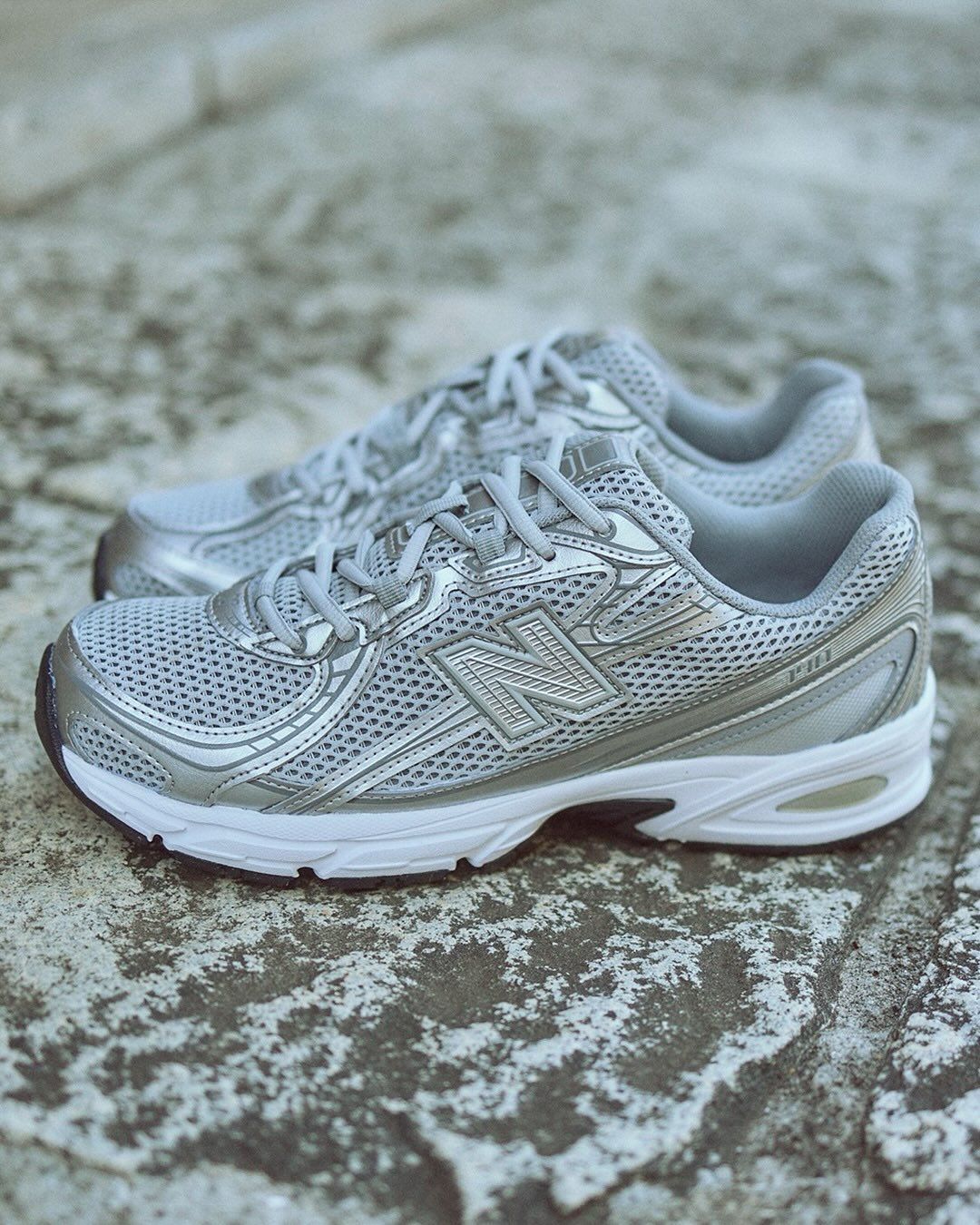 【2025年 8/8 発売】New Balance U740 BO2/NW2/SG2 (ニューバランス) [U740BO2/U740NW2/U740SG2]