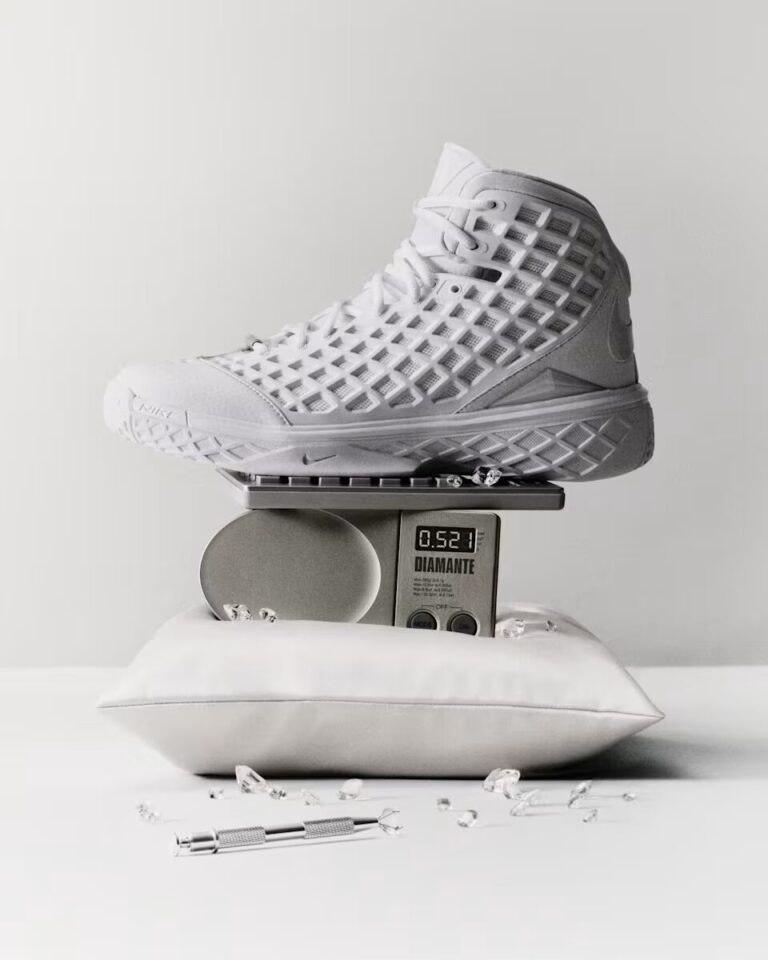 2025年 8/23 発売】NIKE KOBE 3 PROTRO “Halo” (ナイキ コービー