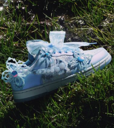 【2025年 9/12 発売予定】Susan Fang × NIKE W DUNK LOW “ARTIST COLLECTION/BLUE TINT” (スーザン・ファン ナイキ ダンク ロー “アーティストコレクション/ブルーティント”) [HV8575-100]