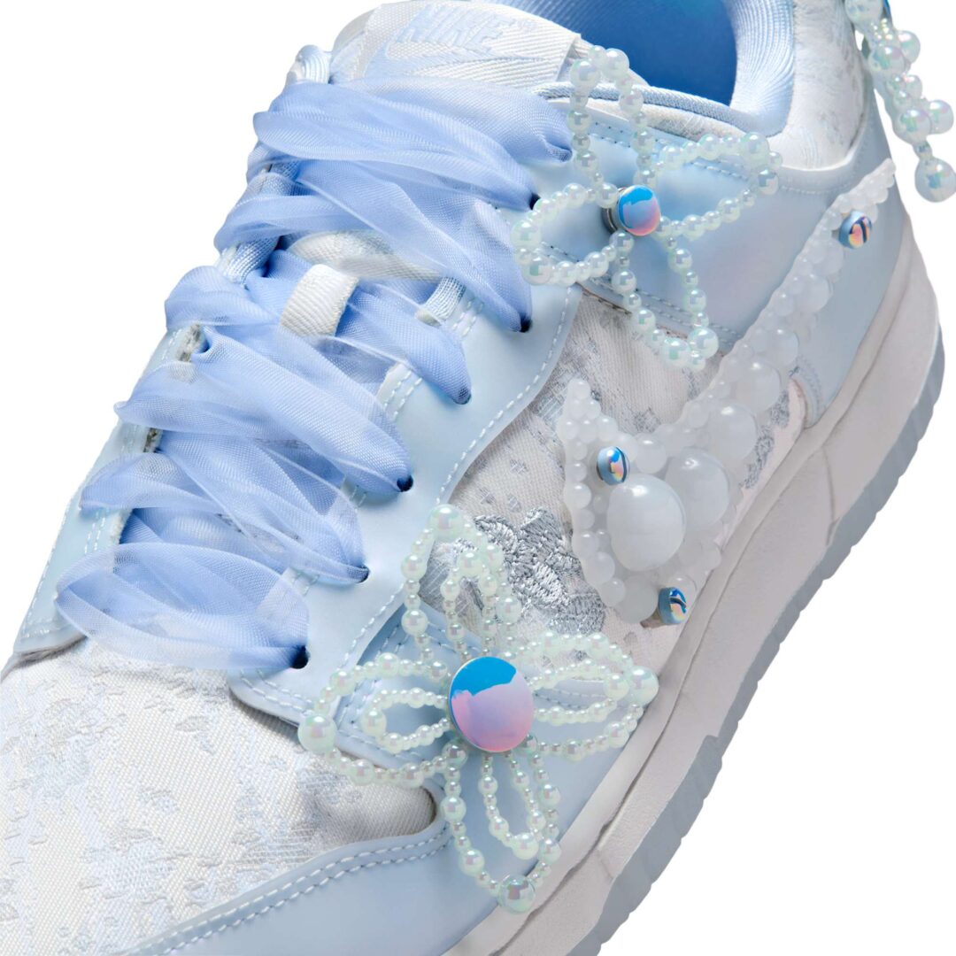 【2025年 9/12 発売予定】Susan Fang × NIKE W DUNK LOW “ARTIST COLLECTION/BLUE TINT” (スーザン・ファン ナイキ ダンク ロー “アーティストコレクション/ブルーティント”) [HV8575-100]