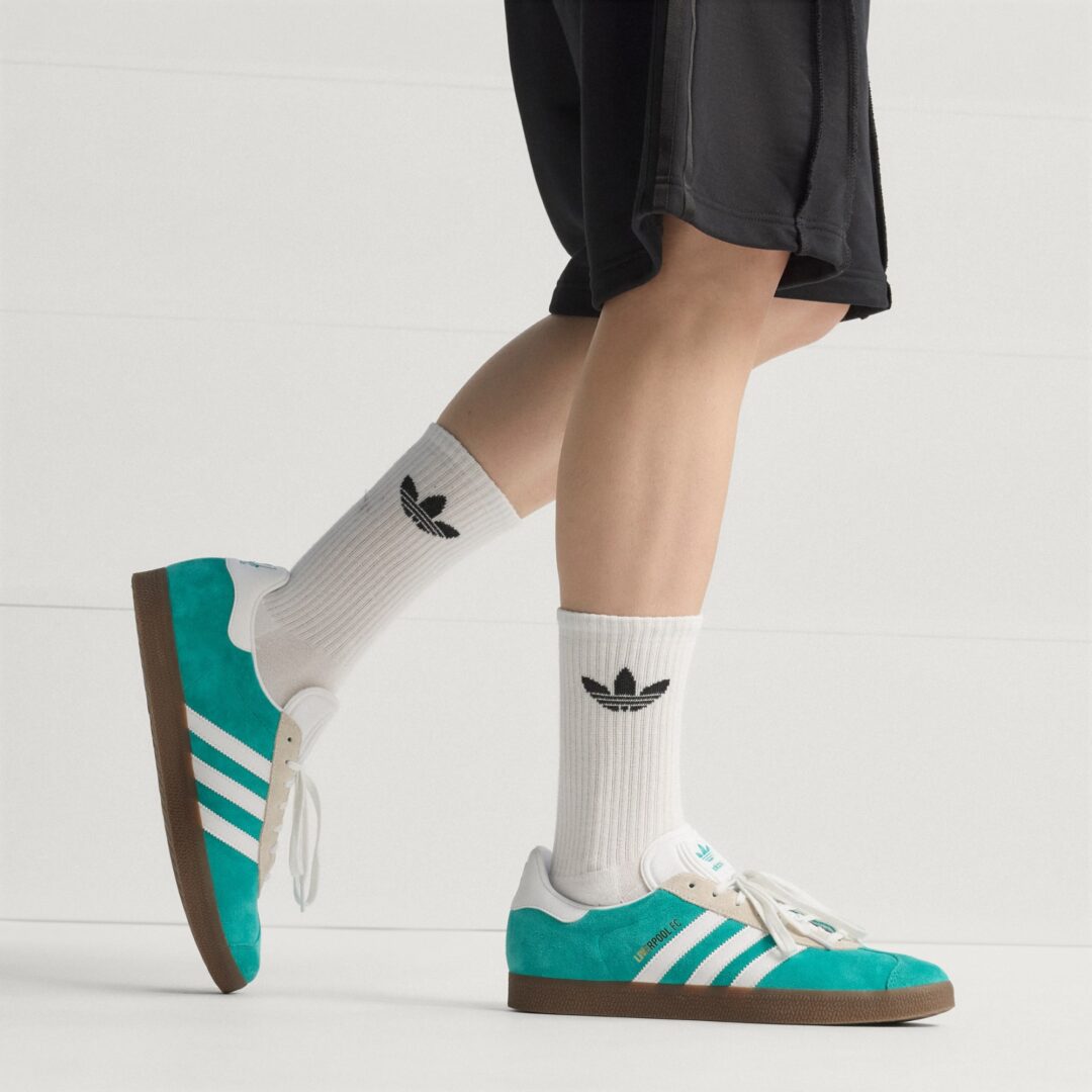 【2025年 8/12 発売予定】Liverpool FC × adidas Originals GAZELLE “2025-2026 Third Jersey” (リバプール アディダス オリジナルス サンバ “サードジャージ”) [JR4159]