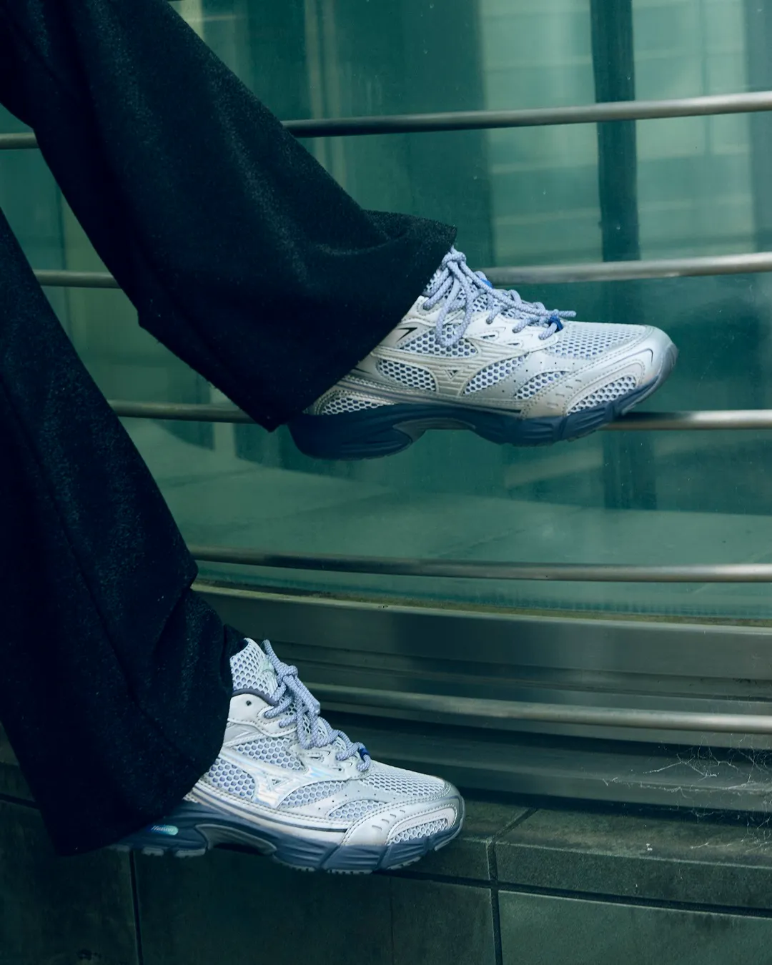 【2025年 8/29 発売】Mizuno “SPACE LIGHTS PACK” MXR (ミズノ “スペース ライツ パック”) [D1GA2553-01/D1GA2561-01]