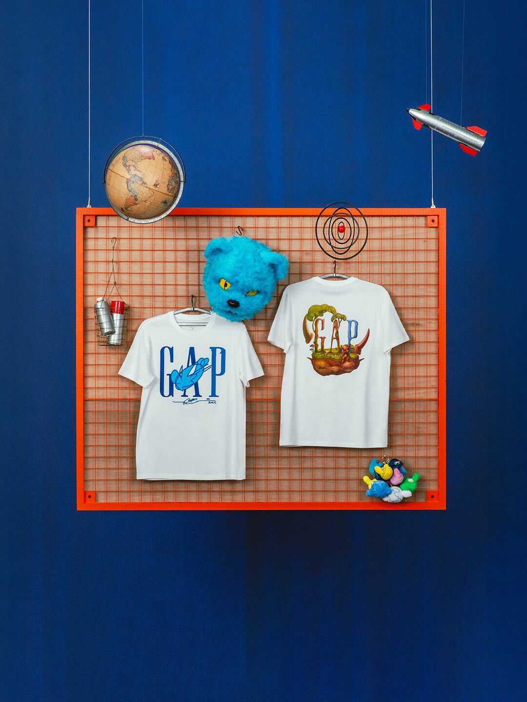 Gap、国内アーティスト10名とコラボレーション！“Gap Japan 30th Anniversary – Back 2 Back T-shirts”が2025年 8/26 発売 (ギャップ)
