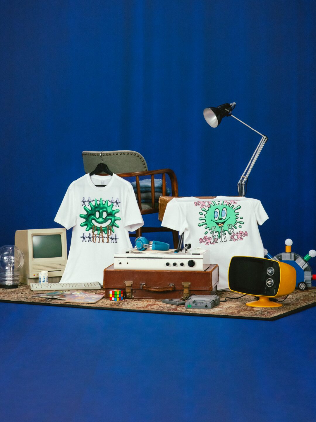 Gap、国内アーティスト10名とコラボレーション！“Gap Japan 30th Anniversary – Back 2 Back T-shirts”が2025年 8/26 発売 (ギャップ)