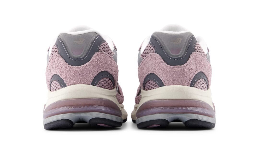 【2025年 秋 発売予定】New Balance U2000 WCC/WNV “Vintage Indigo Arctic Grey & Ice Wine Castlerock” (ニューバランス) [U2010WCC/U2010WNV]
