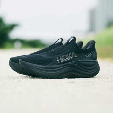 【2025年 9/1 発売】HOKA SKYWARD LACELESS "Black" (ホカ スカイウォード レースレス) [1168876-BBLC]