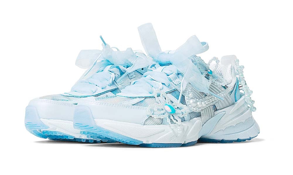 【海外発売】Susan Fang × NIKE W V2K RUN “ARTIST COLLECTION/BLUE TINT” (スーザン・ファン ナイキ ヴィツーケー “アーティストコレクション/ブルーティント”) [IB7426-400]