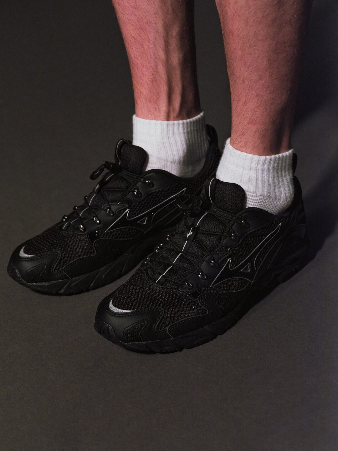 【2025年 9/5 & 9/18 & 9/19 発売】Mizuno × SLY WAVE RIDER 10 (ミズノ スライ ウェーブ ライダー) [D1GD2508-01]