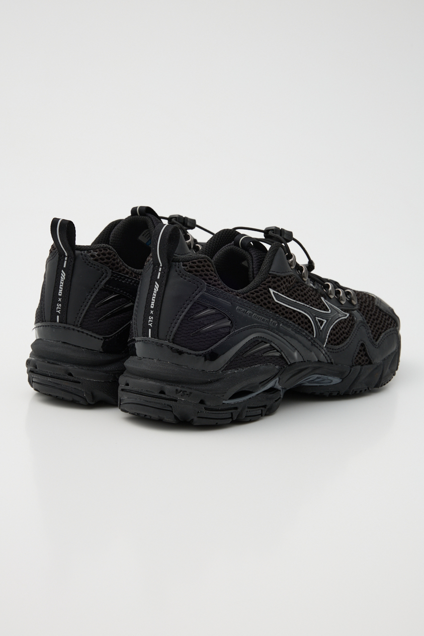 【2025年 9/5 & 9/18 & 9/19 発売】Mizuno × SLY WAVE RIDER 10 (ミズノ スライ ウェーブ ライダー) [D1GD2508-01]