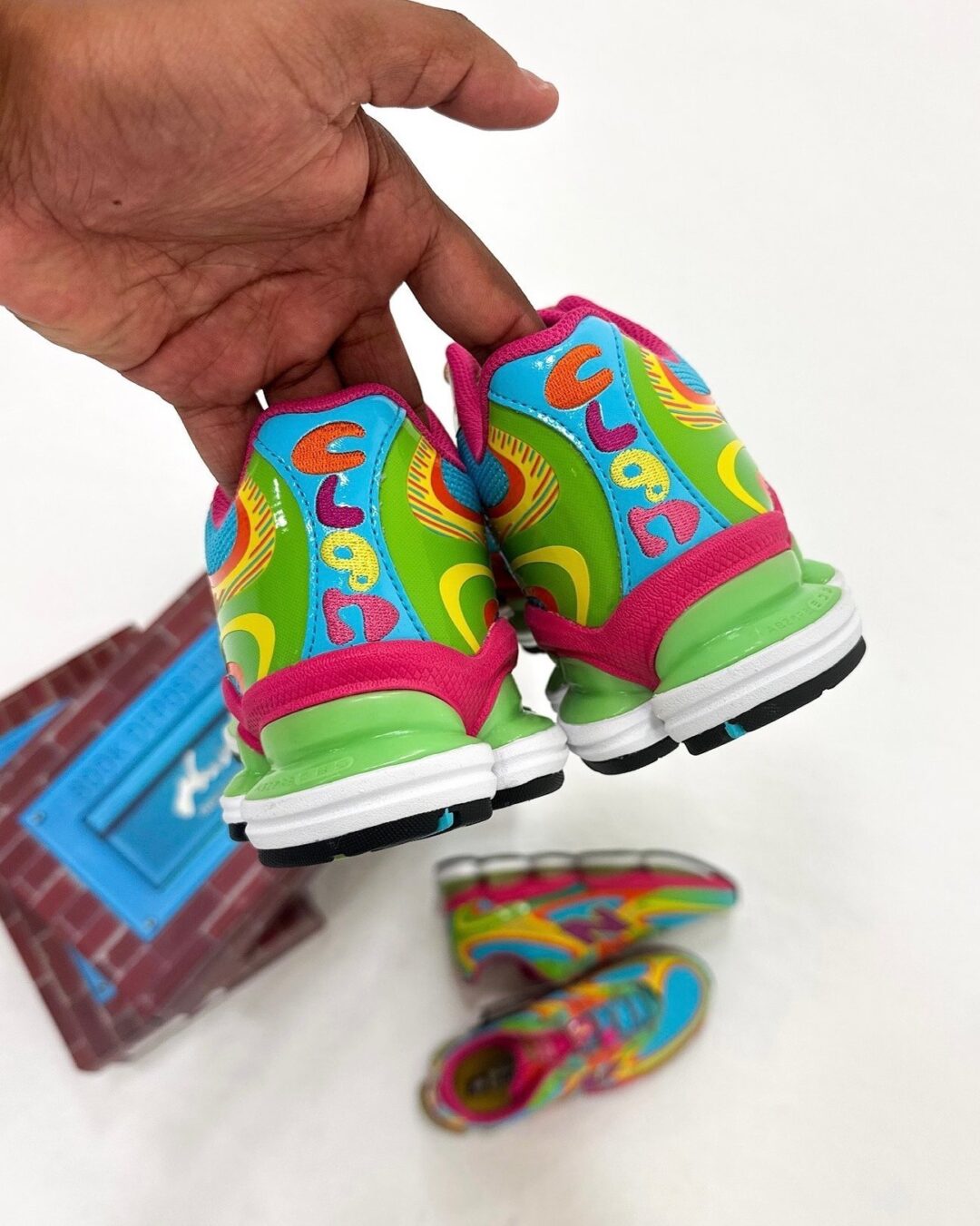 【2025年 10/9 発売】Aminé × New Balance U2000 ME “Biblioteca” (アミーネ ニューバランス) [U2000ME]