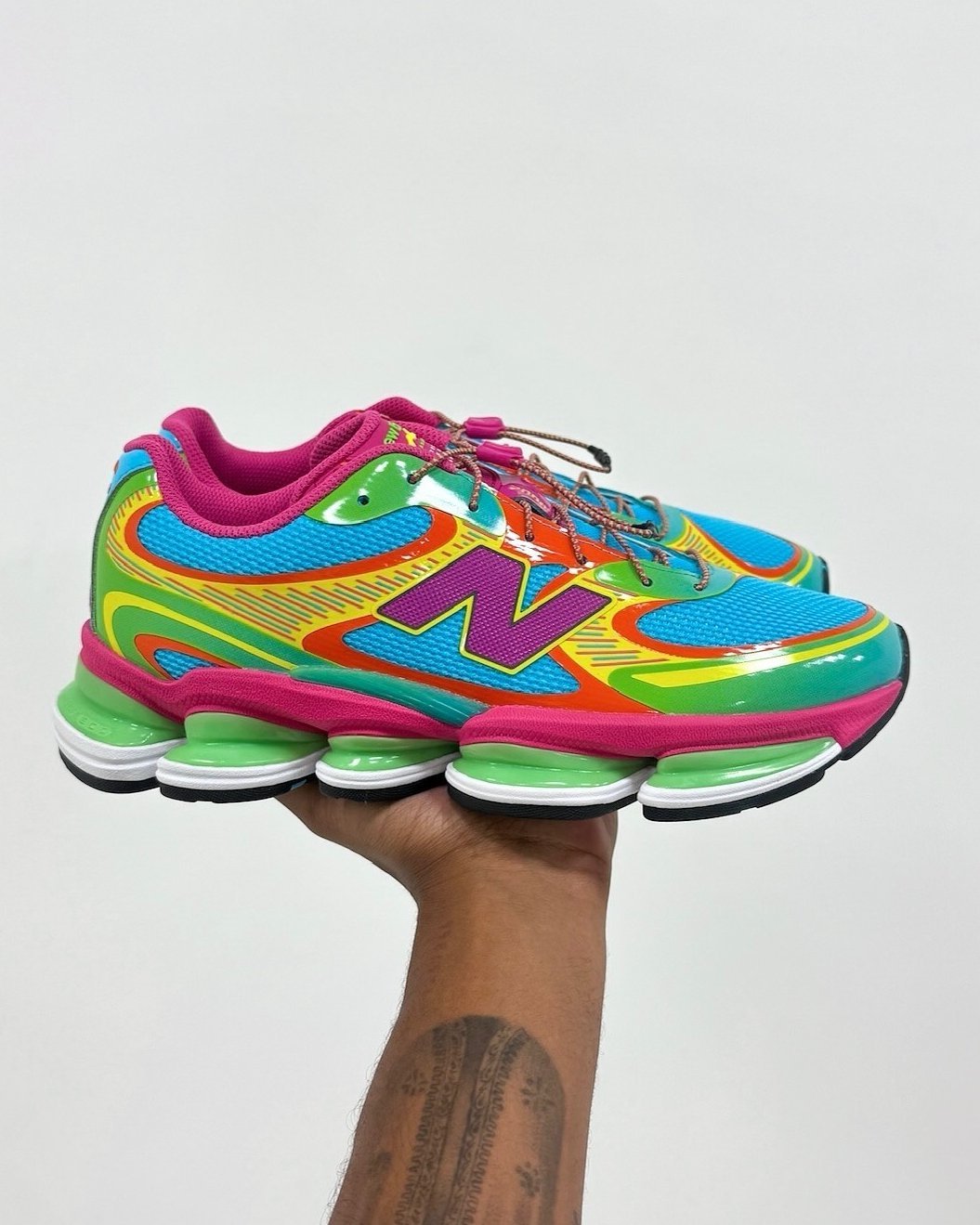 【2025年 10/9 発売】Aminé × New Balance U2000 ME “Biblioteca” (アミーネ ニューバランス) [U2000ME]