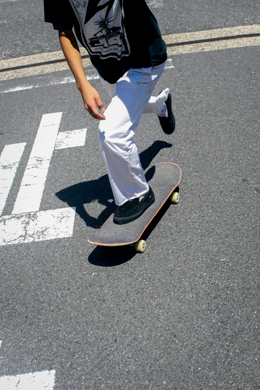 【2025年 9/1 発売】スエード素材を採用したVANS SKATE LOAFER (バンス スケート ローファー)