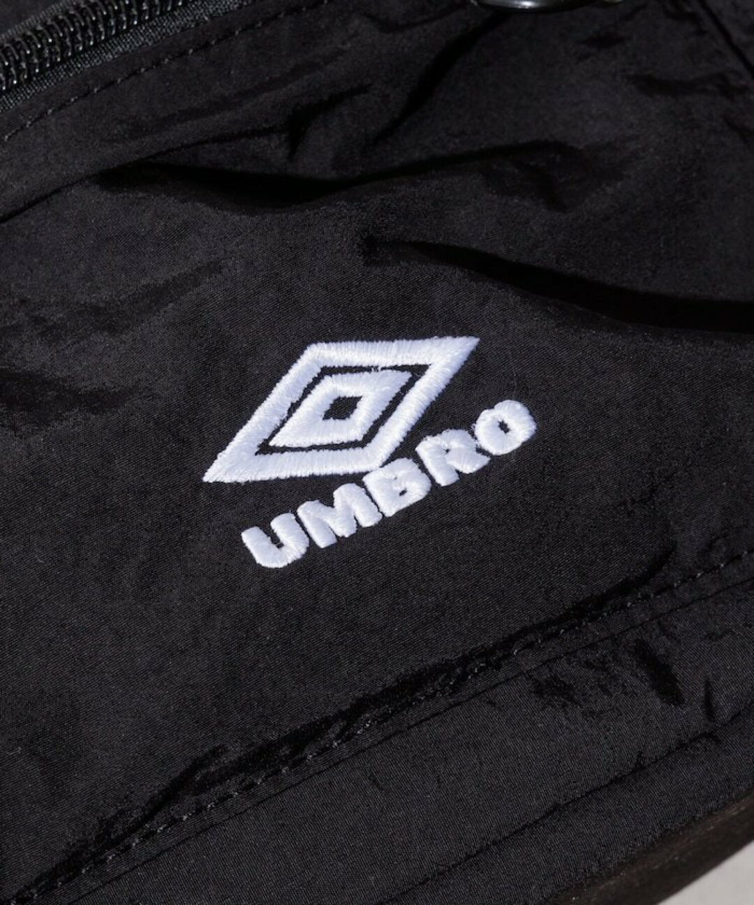 FREAK’S STORE × UMBRO 2025 FW 別注 “ポーチ付き 巾着バッグ” (フリークスストア アンブロ)