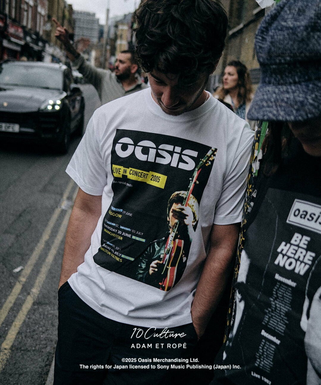 oasis 10Culture / ADAM ET ROPE’ 2025 SS 新作「Tour Poster Design Tee」が 8/4 発売 (オアシス アダム エ ロペ)